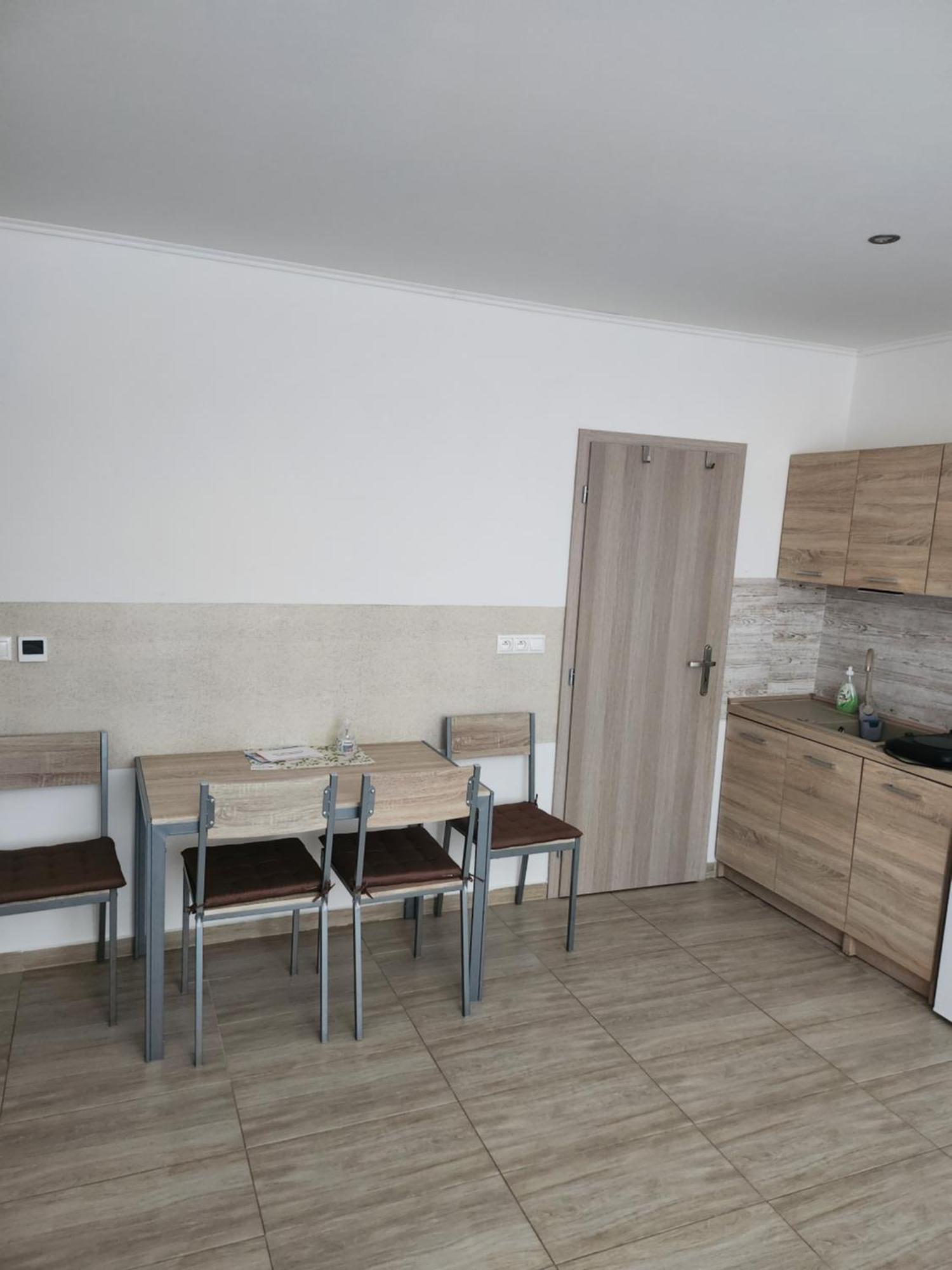 Apartmány Roland Veľký Meder Esterno foto