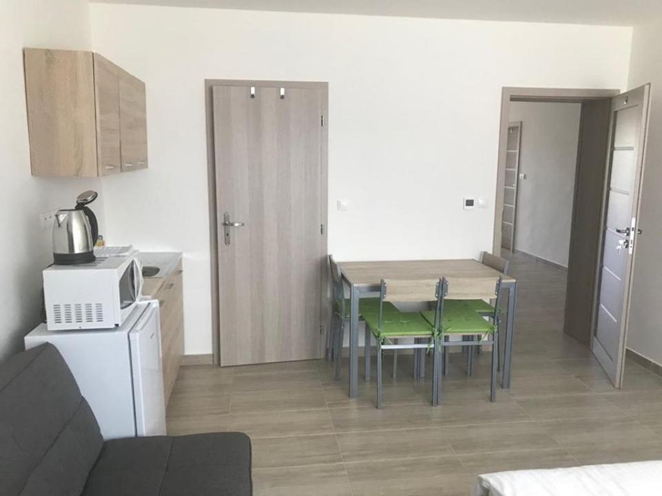 Apartmány Roland Veľký Meder Esterno foto